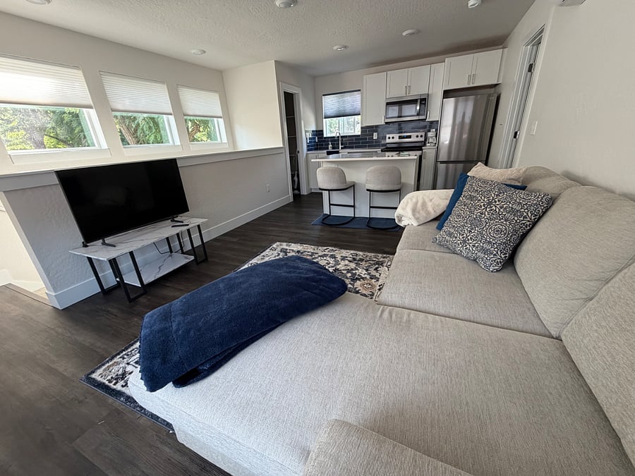 Furnished Finder property 1008878_1 photo 11