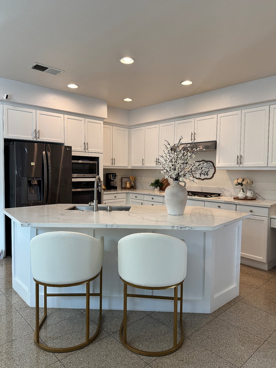 Furnished Finder property 1008888_1 photo 23