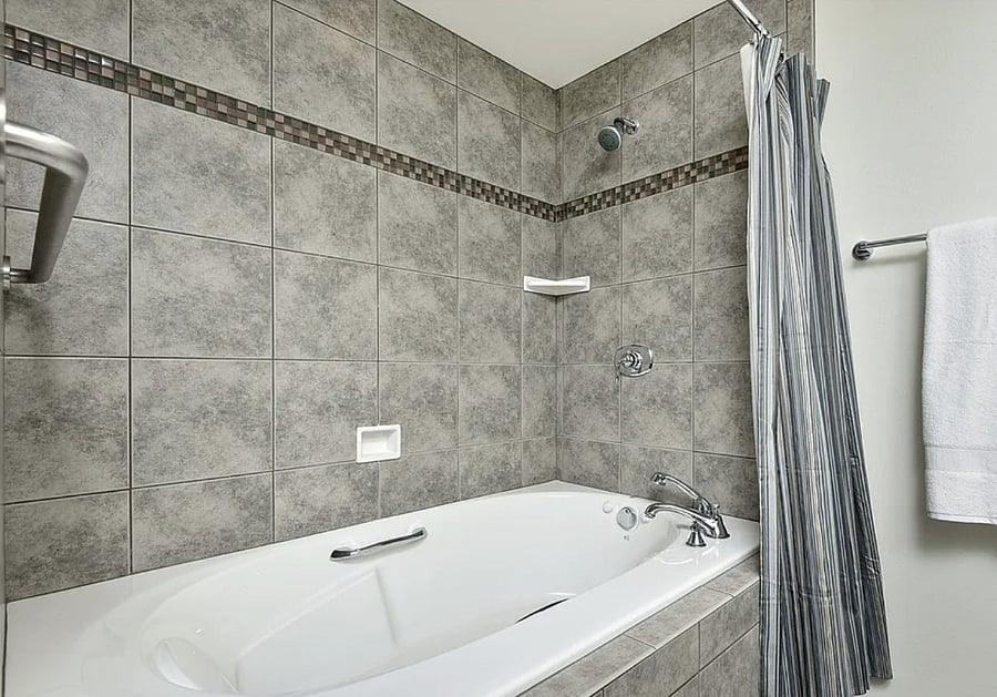 Furnished Finder property 1008896_1 photo 12