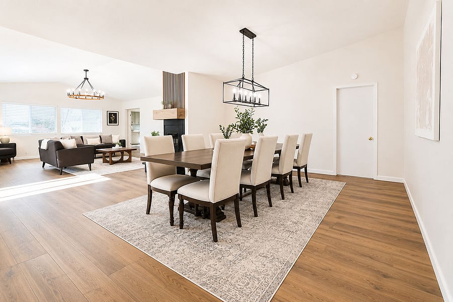 Shared Dining Room with seating for eight!