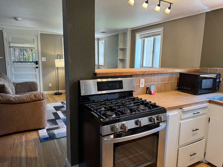 Furnished Finder property 1008924_1 photo 5