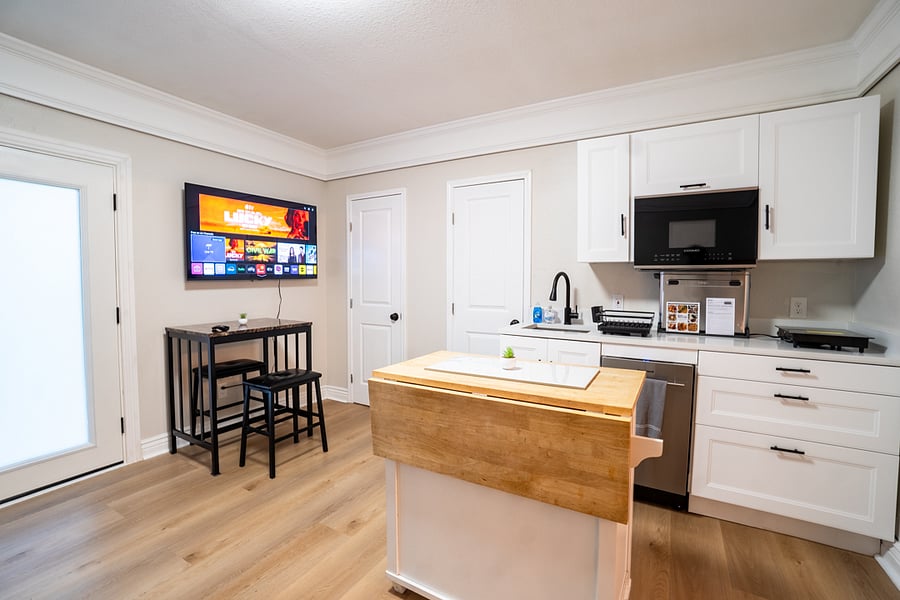 Furnished Finder property 1008946_1 photo 8
