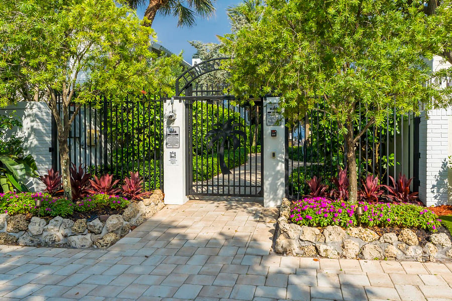 Furnished Finder property 1008947_1 photo 17