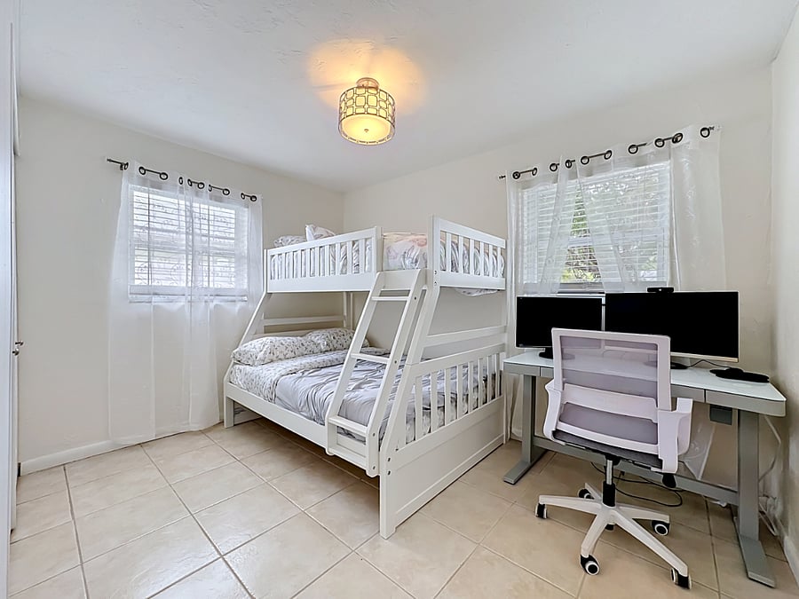 Furnished Finder property 1008952_1 photo 12