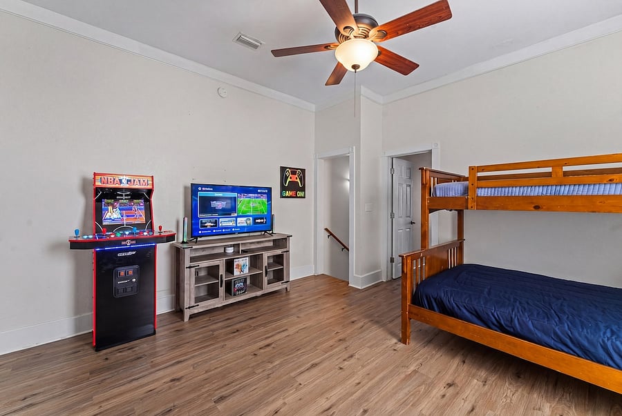 Furnished Finder property 1008953_1 photo 37