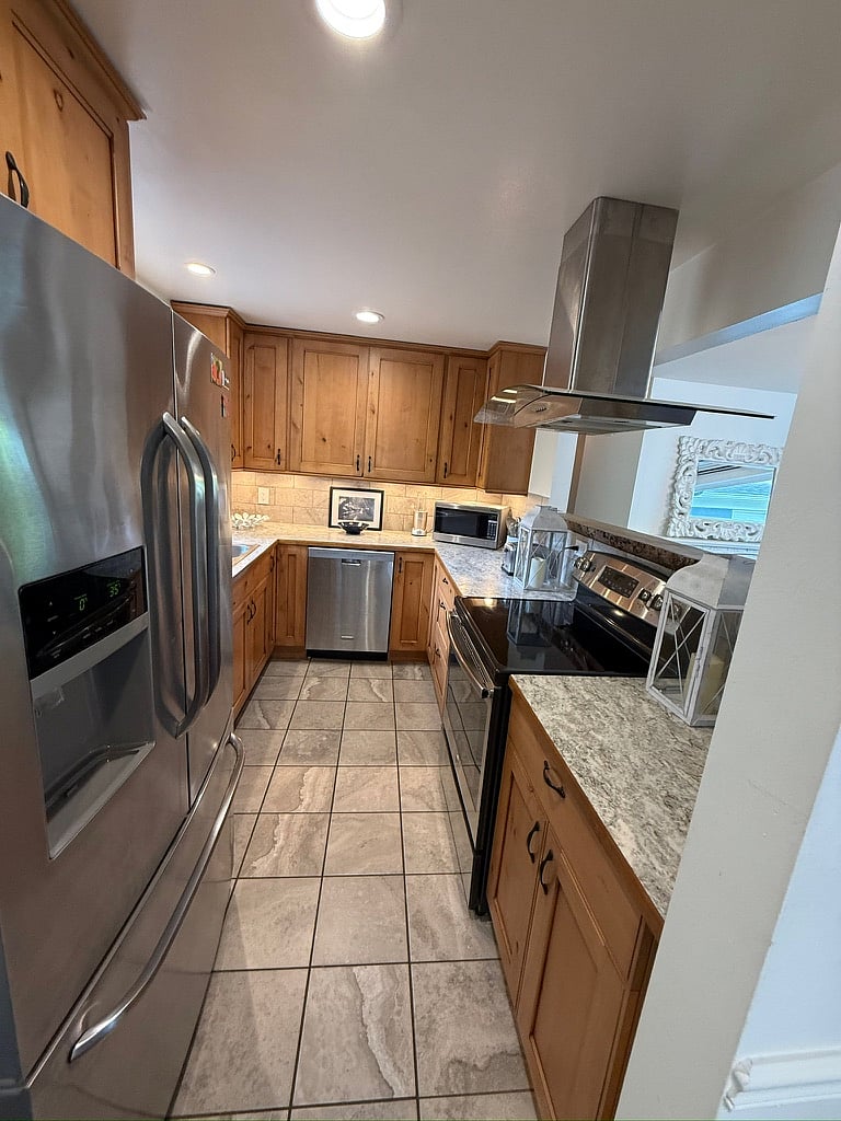 Furnished Finder property 1008963_1 photo 12