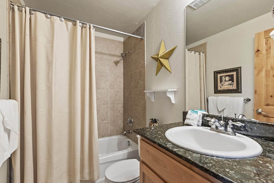 Furnished Finder property 1008968_1 photo 29