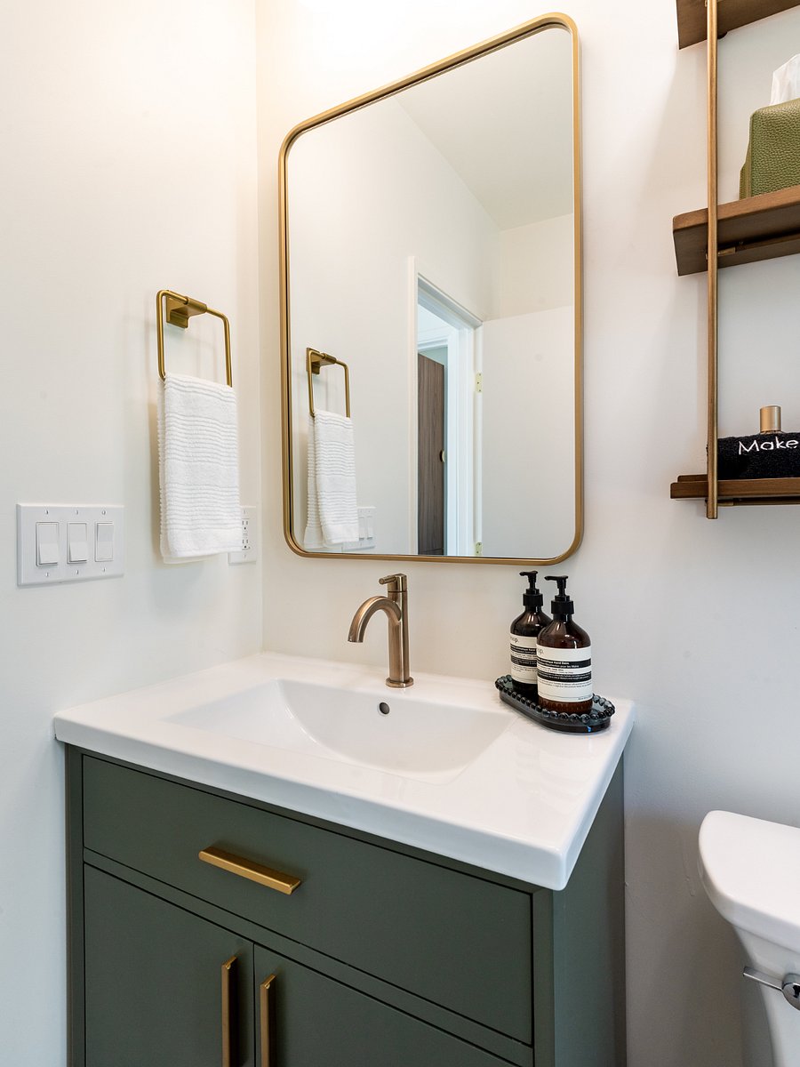 Furnished Finder property 1008977_1 photo 22