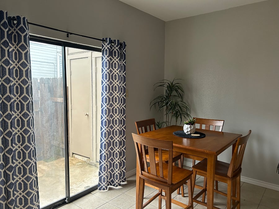 Furnished Finder property 1008989_1 photo 5