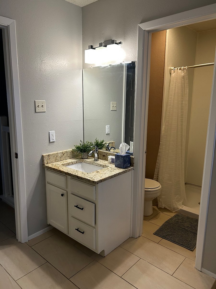 Furnished Finder property 1008989_1 photo 14