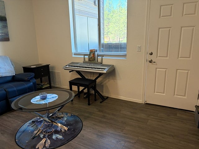 Furnished Finder property 1008990_1 photo 8