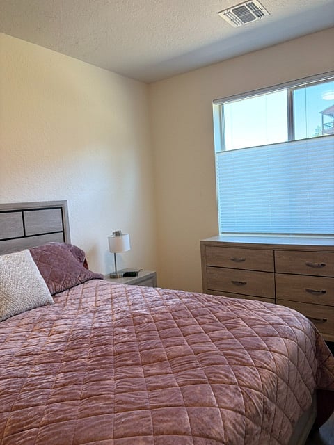 Furnished Finder property 1008990_1 photo 12