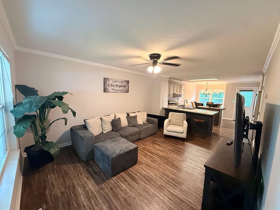 Furnished Finder property 1009021_1 photo 2