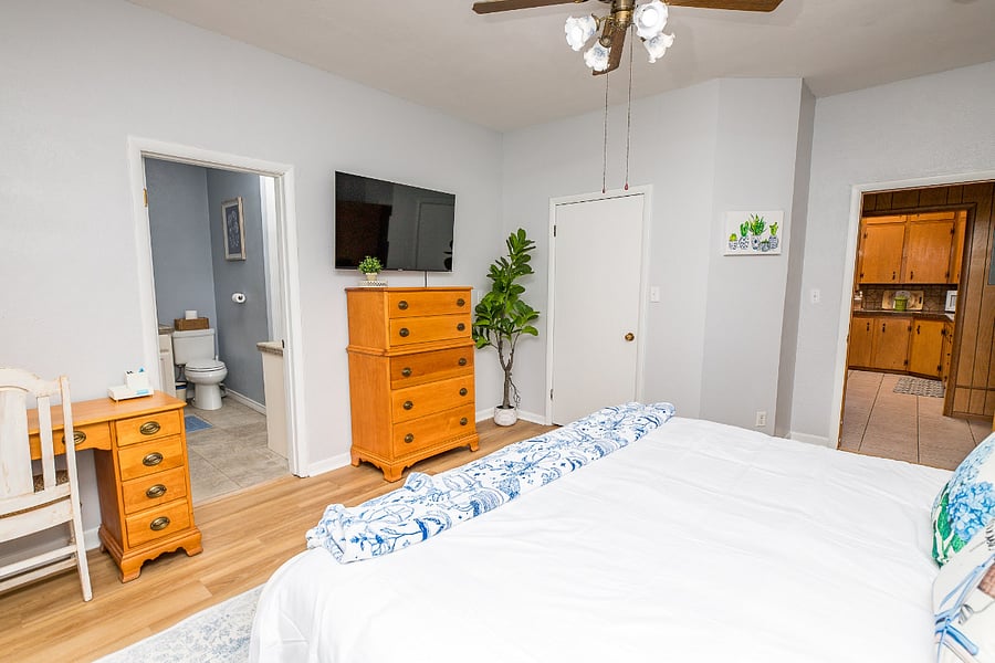 Furnished Finder property 1009030_1 photo 40
