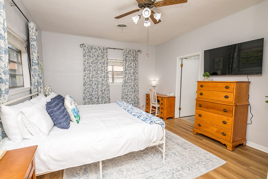 Furnished Finder property 1009030_1 photo 37