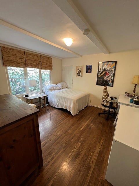 Furnished Finder property 1009037_1 photo 17