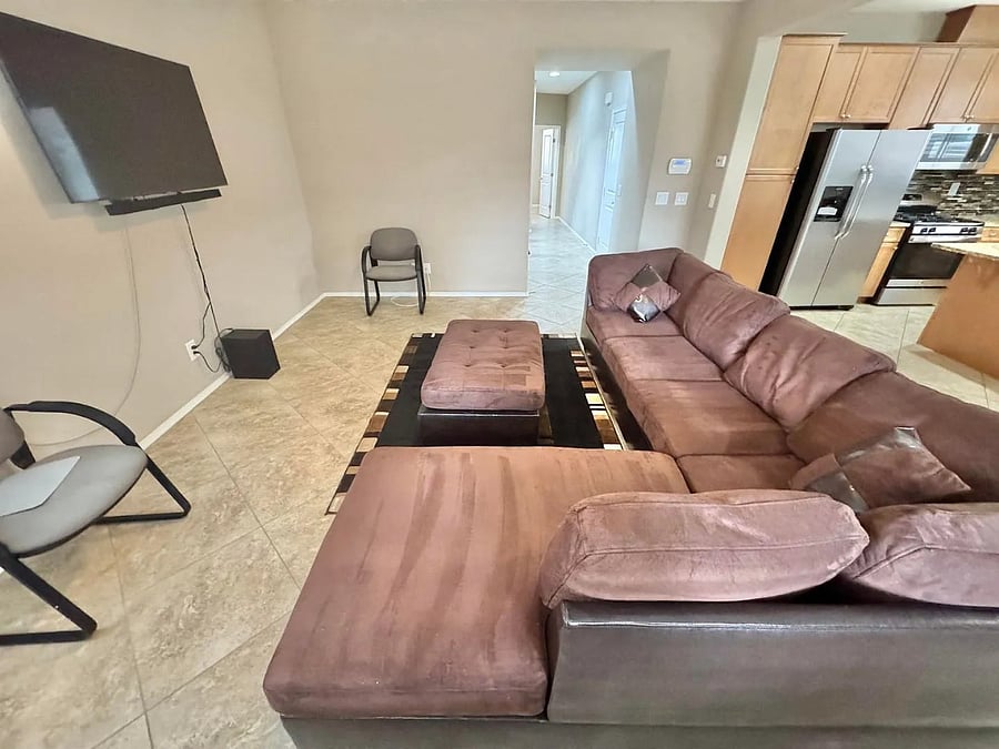 Furnished Finder property 1009043_1 photo 3