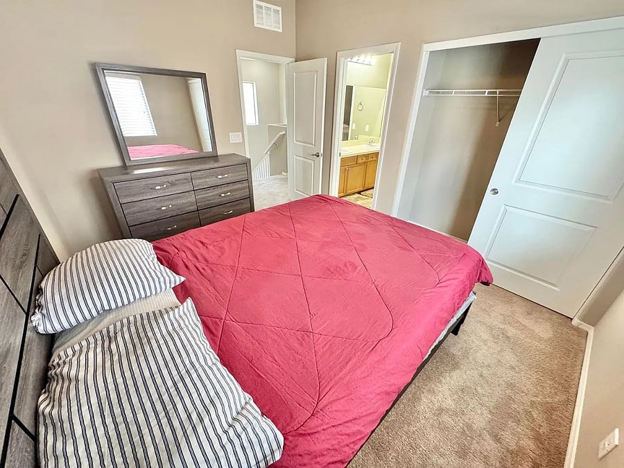 Furnished Finder property 1009043_1 photo 13