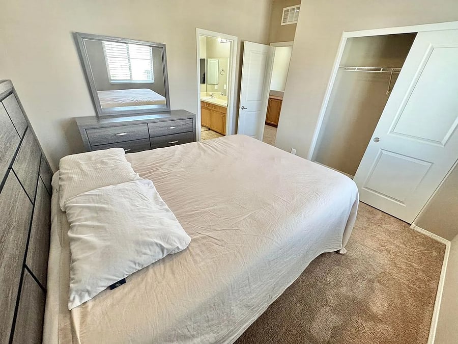 Furnished Finder property 1009043_1 photo 16