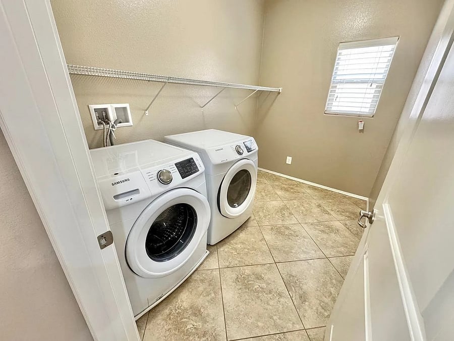 Furnished Finder property 1009043_1 photo 30