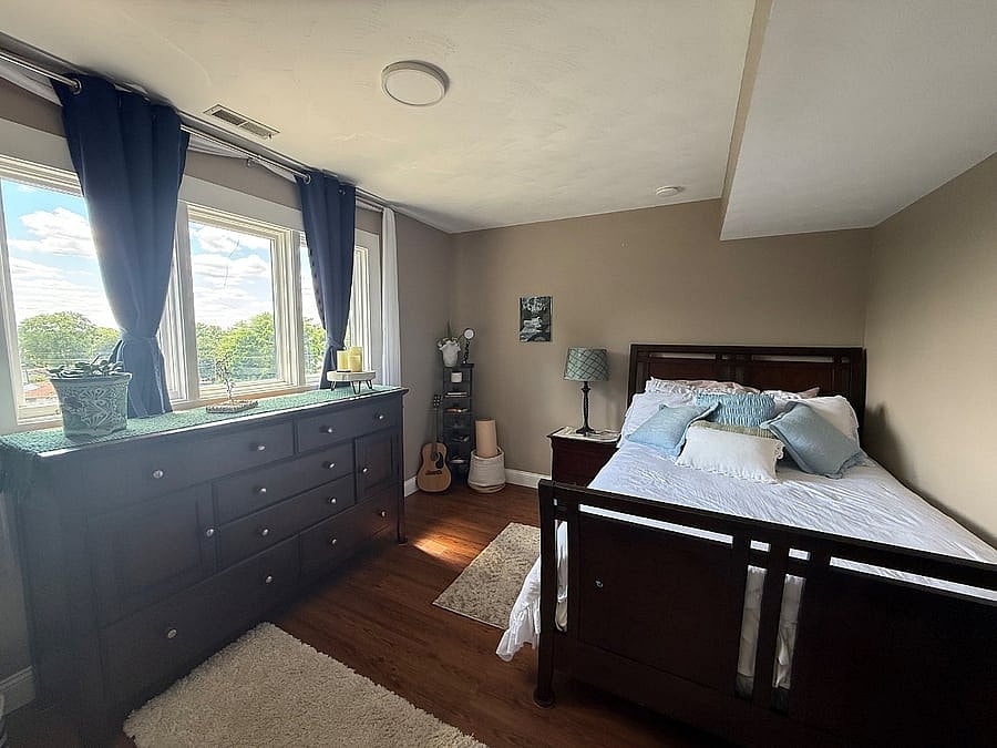 Furnished Finder property 1009053_4 photo 9