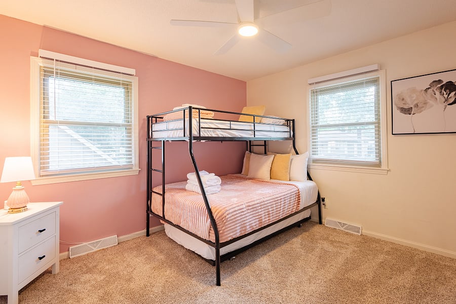 Furnished Finder property 1009079_1 photo 25