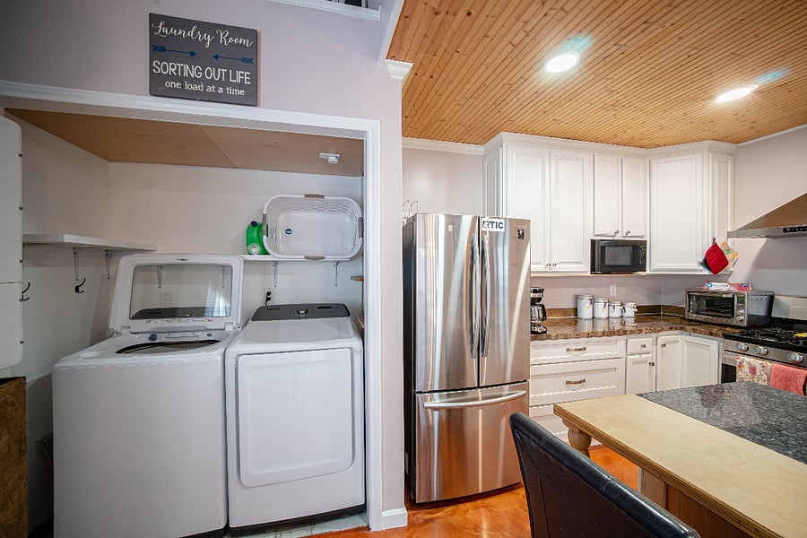Kitchen and laundry area