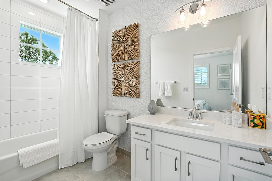 Second bedroom bathroom