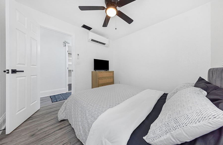 Furnished Finder property 1009113_1 photo 10