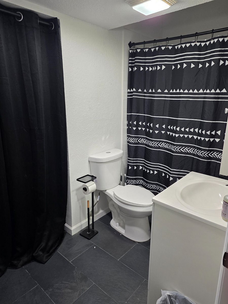 Furnished Finder property 1009113_1 photo 13