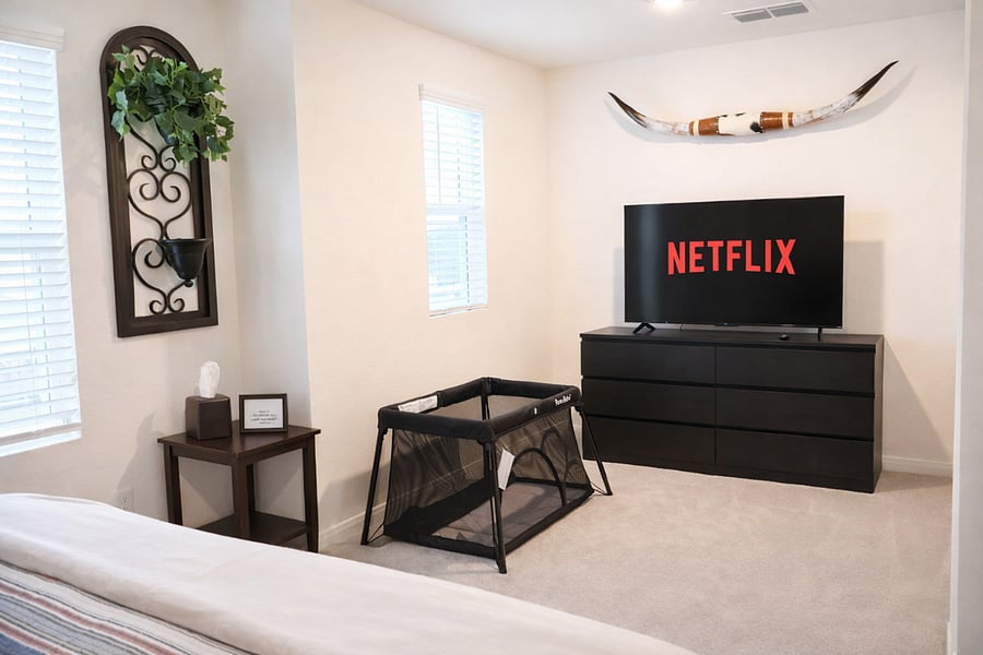 Master bedroom 