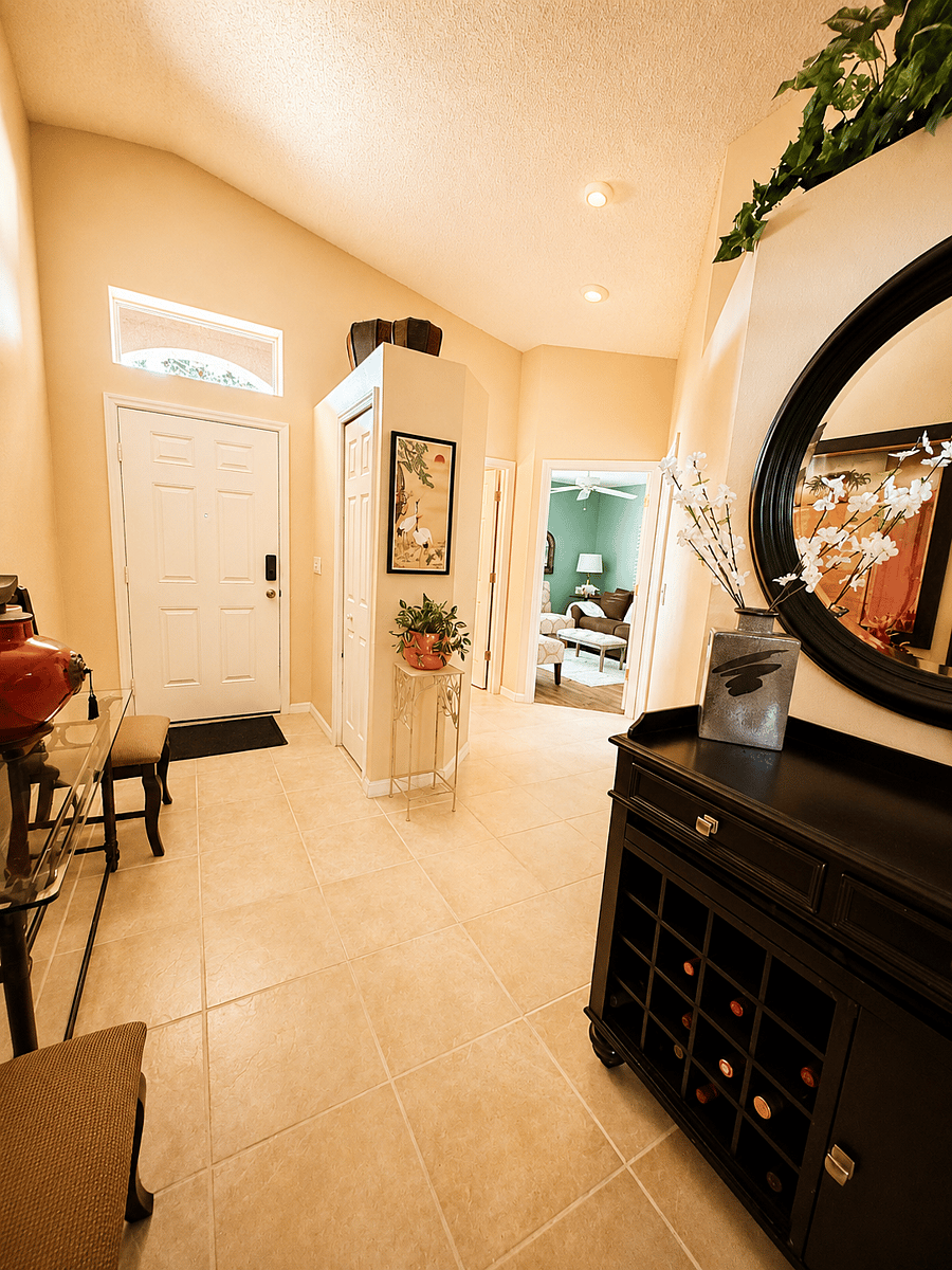 Furnished Finder property 1009137_1 photo 11