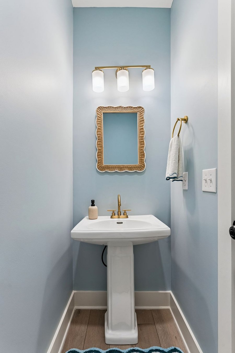 Furnished Finder property 1009149_1 photo 6