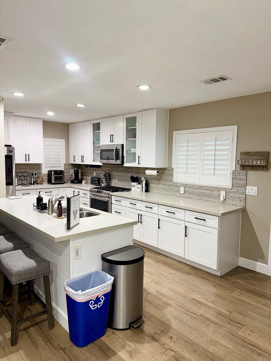 Furnished Finder property 1009166_1 photo 5