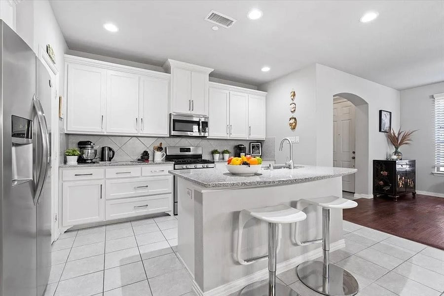 Furnished Finder property 1009179_1 photo 3
