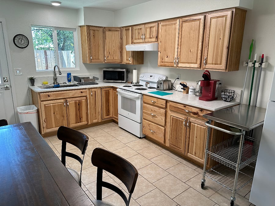 Furnished Finder property 1009183_2 photo 4