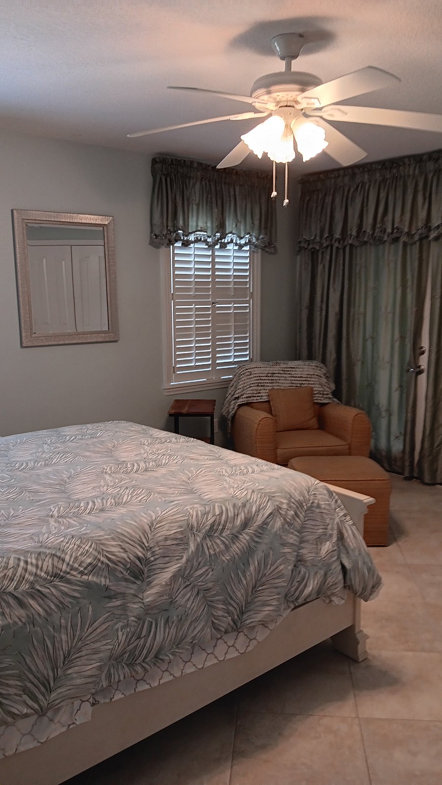 Primary bedroom