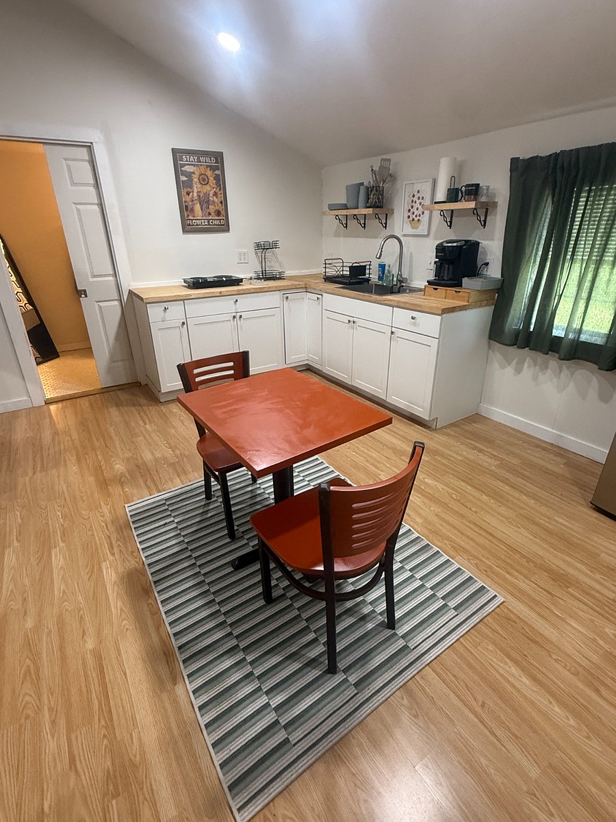 Furnished Finder property 1009189_1 photo 3