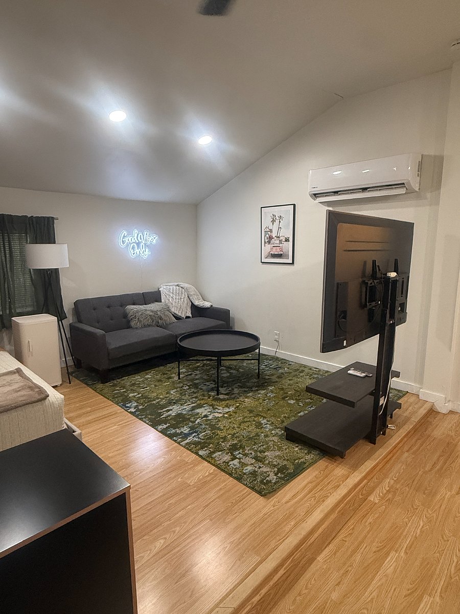 Furnished Finder property 1009189_1 photo 9