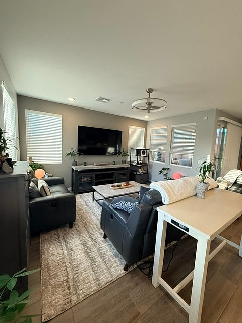 Furnished Finder property 1009198_1 photo 5