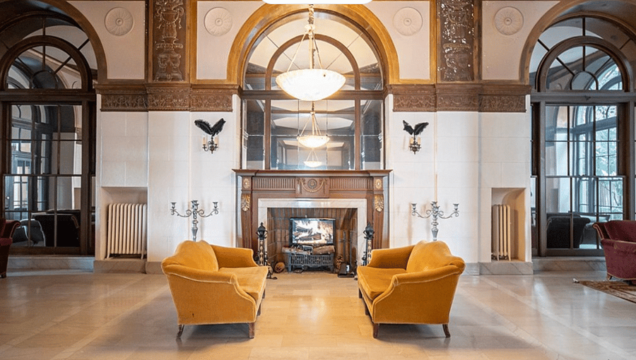 common ground level ballroom