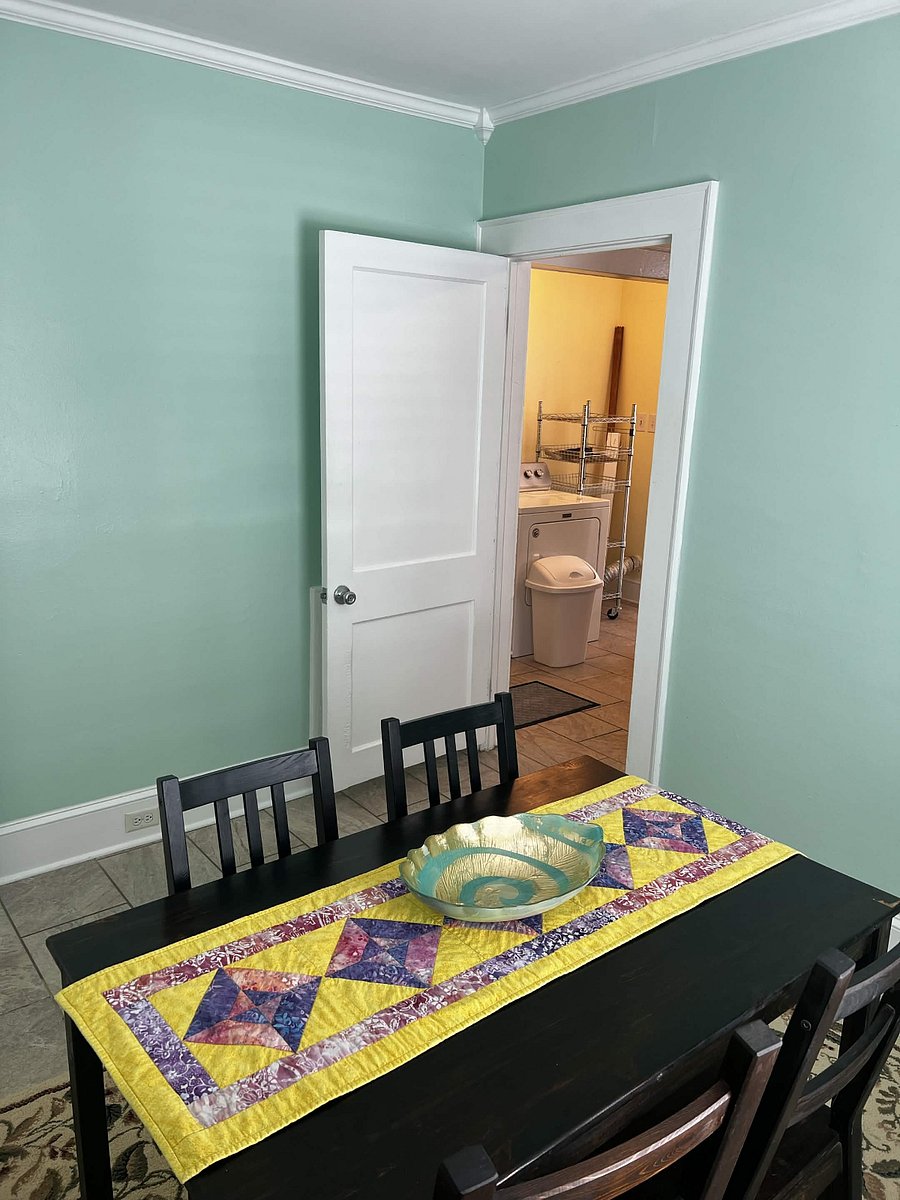 Furnished Finder property 1009204_1 photo 12