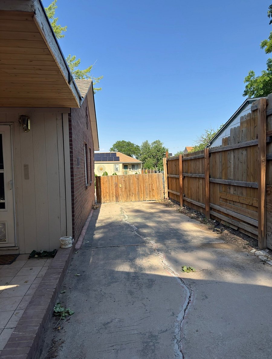 driveway to garage