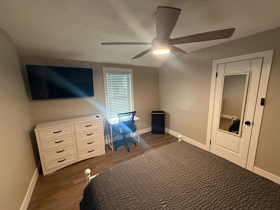 2nd Bedroom