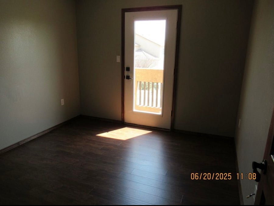 Furnished Finder property 1009238_1 photo 13