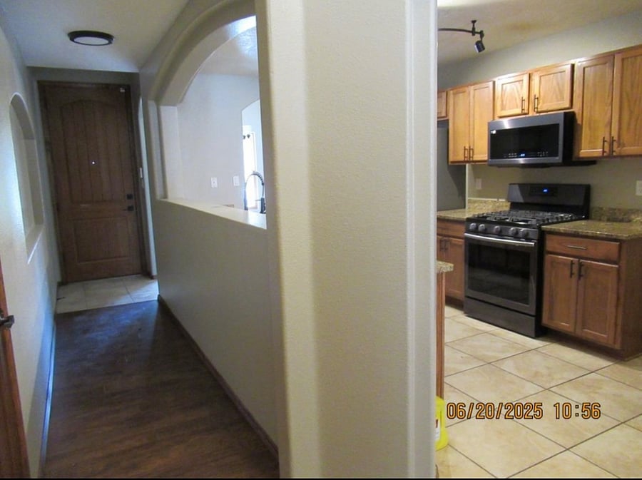 Furnished Finder property 1009238_1 photo 16