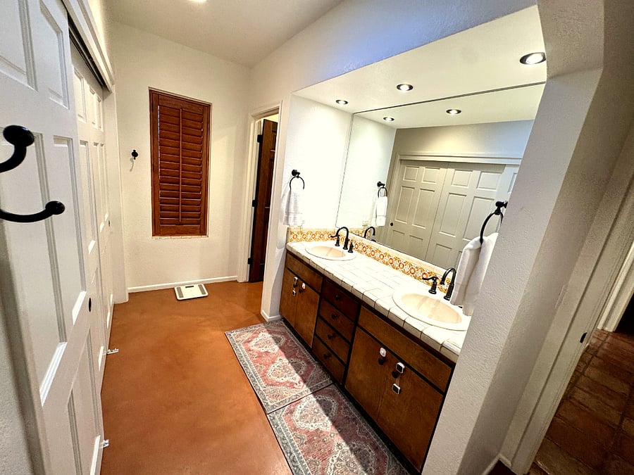 Furnished Finder property 1009248_1 photo 12