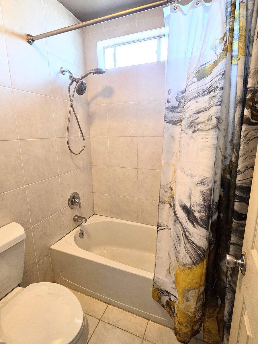 Furnished Finder property 1009252_1 photo 17