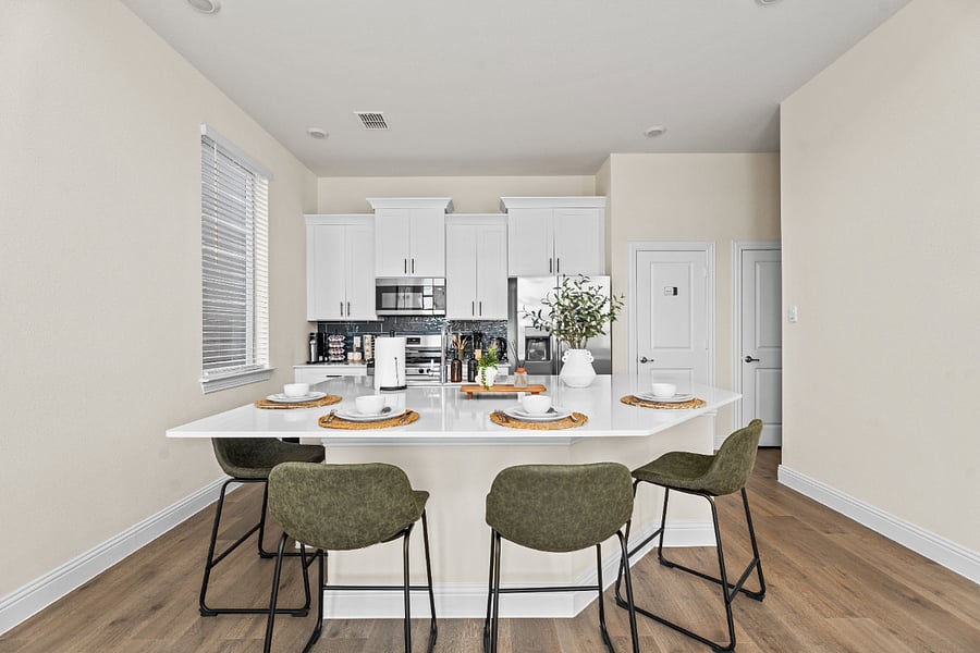 Furnished Finder property 1009254_1 photo 12