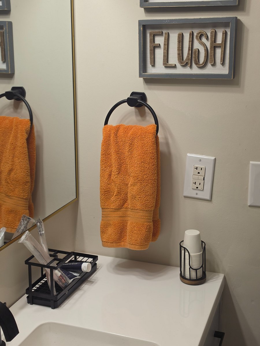 Furnished Finder property 1009272_1 photo 23